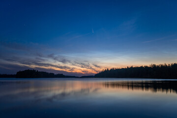 Fototapeta na wymiar Image of beautiful sunset over the lake 