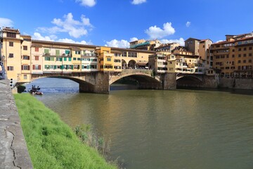 Fototapeta na wymiar Vecchio Bridge, Florence