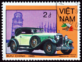 Postage stamp Vietnam 1985 1928 Isotta Fraschini, vintage Italia