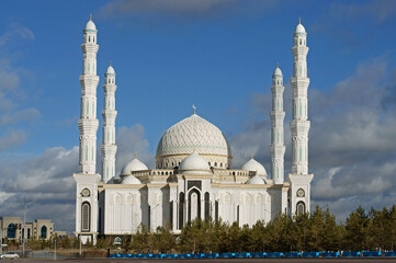 Fototapeta na wymiar Hazrat Sultan Mosque, mosque in Nur-Sultan, Kazakhstan