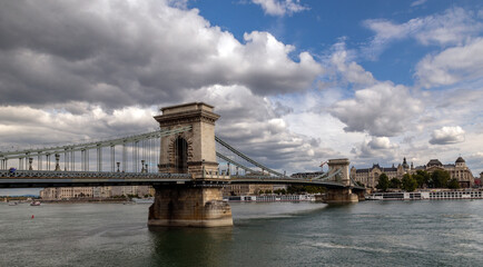 Fototapeta premium chain bridge in budapest 
