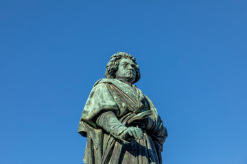 Fototapeta na wymiar statue of Ludwig van Beethoven in Bonn