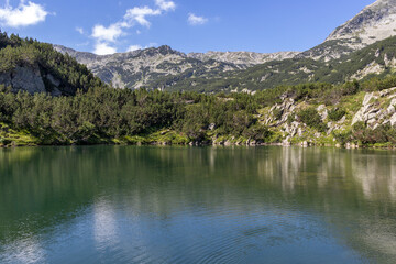 Fototapeta na wymiar Okoto (The Eye) Lake, Pirin Mountain, Bulgaria