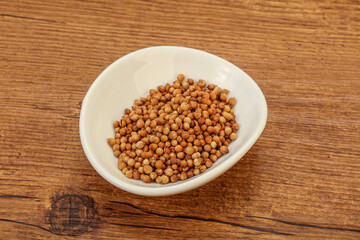 Coriander seeds in the bowl