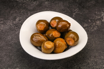 Marinated feijoa in the bowl