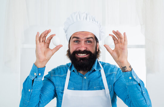 Guy Chef In Hat Prepare Eggs, How To Cook Egg