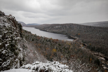 Lake of the Clouds in snow and winter at Porcupine Mountains Wilderness State Park in Michigan