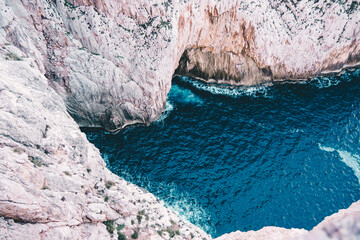 water surface © Nicole