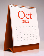 Simple desk calendar 2021 - October