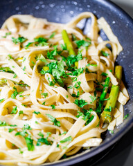 pasta with chicken and vegetables