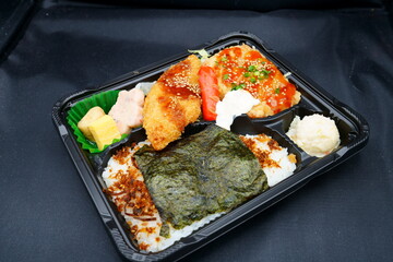 チキン南蛮弁当