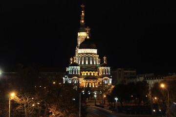 Obraz premium night view of the cathedral
