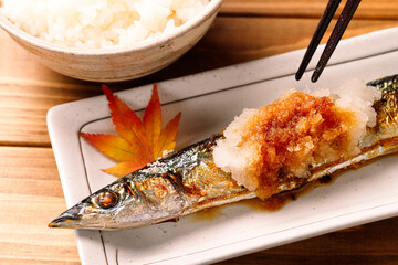 サンマの塩焼き