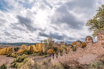 Fototapeta na wymiar Vista del Castillo de Corduente desde la muralla exterior. Castillo construido en el siglo XV para apoyar a la corona de Aragón.