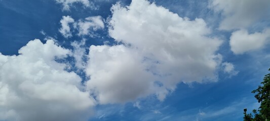Naklejka na ściany i meble Great Cloud Shape on blue sky 1