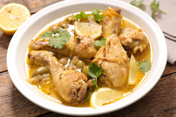 chicken stew with lemon and olive