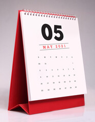 Simple desk calendar 2021 - May