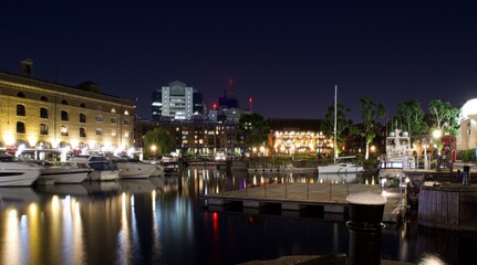 Fototapeta na wymiar St Katherine's Dock at Night