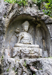 Fototapeta na wymiar Statue bouddhiste de Feilai Feng à Hangzhou, Chine