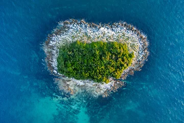 Rolgordijnen Heart shaped island on the Adriatic sea seen from birds eye perspective. © Artur Kowalczyk