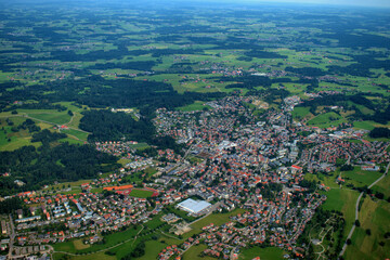 Fototapeta na wymiar Stadtpanorama über Süddeutschland 28.8.2020