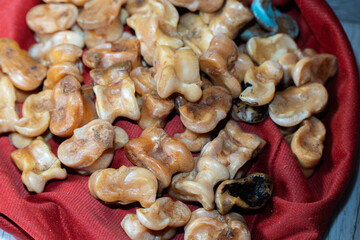 dice for the Kazakh national children's game asyk