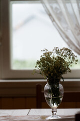 FLower arrangement in glass vase