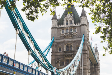Fototapeta na wymiar tower bridge during the day in London, UK