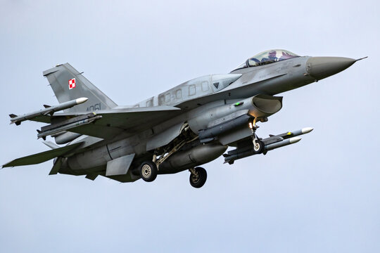 Polish AIr Force F-16 Fighter Jet On Final Approach. 