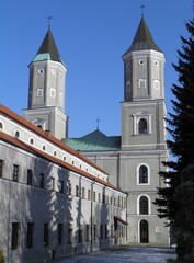 Fototapeta na wymiar Klasztor Benedyktynek w Jarosławiu