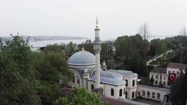 Aerial view of Yildiz Hamidiye Mosque in Istanbul. 4K Footage in Turkey