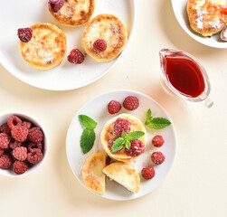 Cottage cheese pancakes with fresh raspberries