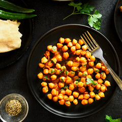 Crispy roasted chickpeas