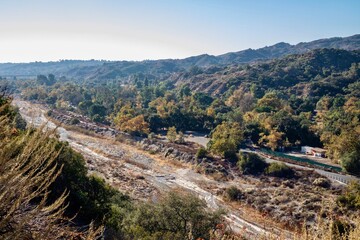 Fototapeta na wymiar Dry River bed and scenic view of Trabuco Canyon, Orange County, California 