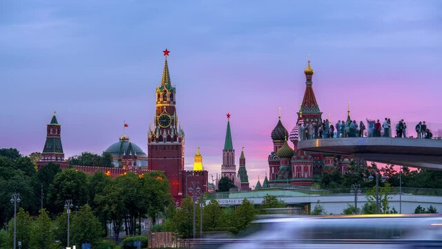 Amazing view of floating bridge and Saint Basil's cathedral in moscow