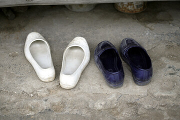 grandpa, grandmother, rubber shoes