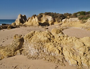 Fototapeta na wymiar Wonderful nature with Atlantic ocean and sandstone rocks near Albufeira, Algarve - Portugal 
