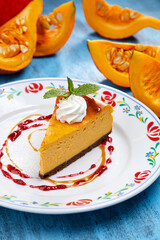pumpkin pie with whipped cream