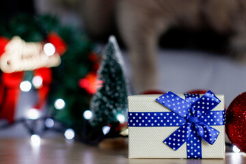 christmas tree decorations