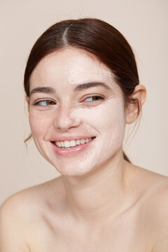 Skincare Pink Clay face Mask