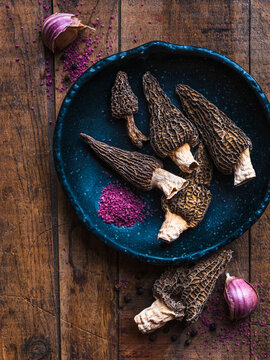 morel mushrooms, garlic and cabernet salt