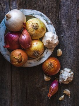 Assorted onions