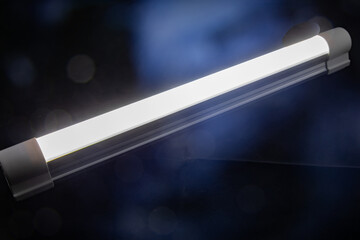 蛍光灯