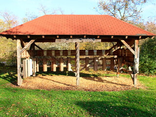 Holzartenschauhaus im Heckengäu bei Weissach