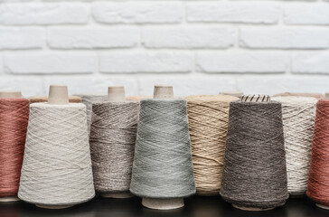 Set of colored yarn for knitting