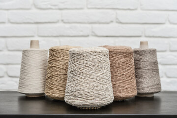 Set of colored yarn for knitting