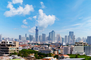 Obraz premium cityscape Bangkok skyline, Thailand. Bangkok is metropolis and favorite of tourists live at between modern building / skyscraper, Community residents.