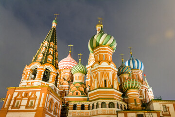 Fototapeta na wymiar Moscow. domes of St. Basil's Cathedral
