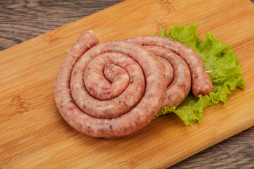 Raw sausage ring for grill