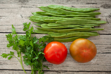 Zucchini, eggplant, peas, parsley, vitamins, vegetarianism.